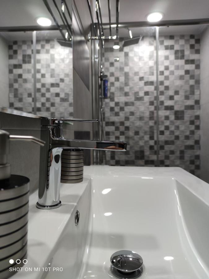 3Apartments Artemis Luxury Экстерьер фото